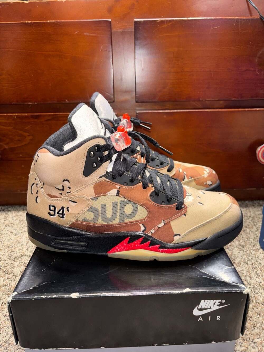 Nike Air Jordan 5 Retro x Supreme 'Desert Camo' 824371-201